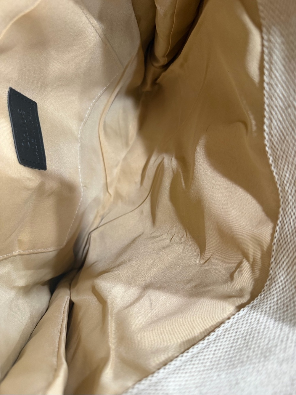 Chloé Woody Medium CANVAS Tote Bag $1,295.00 - Picture 12 of 13